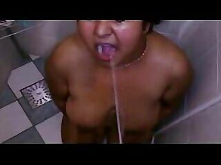 indian cadger peeing on tap unseemly desi girl